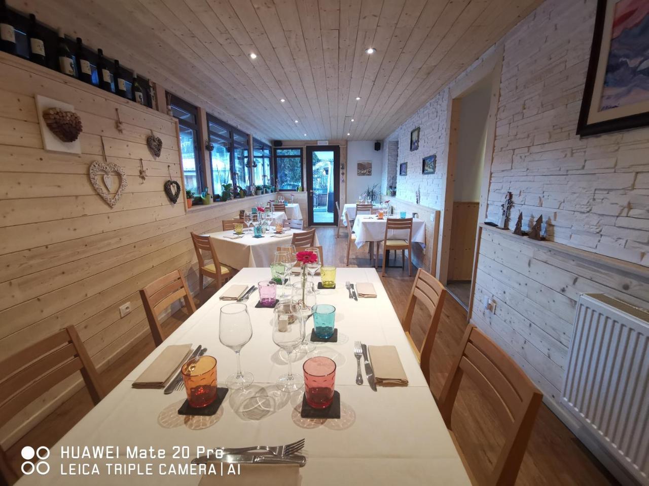 Hotel Tarvisio Four Seasons Екстериор снимка