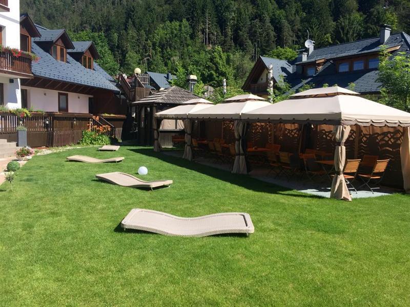 Hotel Tarvisio Four Seasons Екстериор снимка